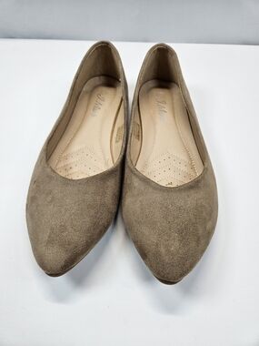 J. Mark Pointed Toe Ballet Flats Women's Size 8.5 Taupe Brown Faux Suede Shoes